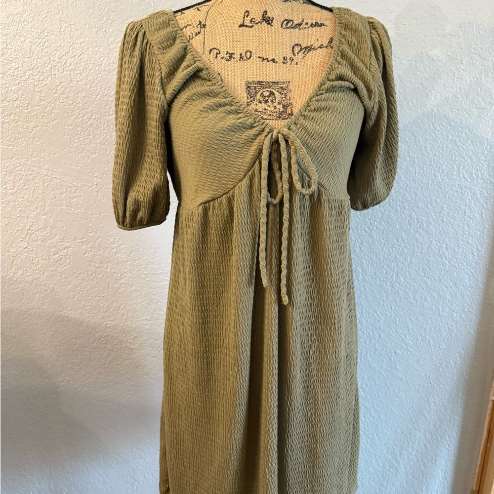 Elegant Olive Green Women's Dress